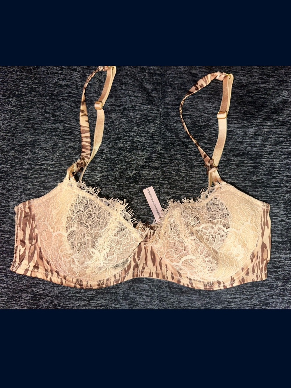 VS wicked dream angels Sheer Lace Animal-Print Bra
